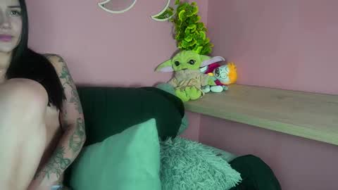 Hello im Natti online show from February 21, 4:59 am