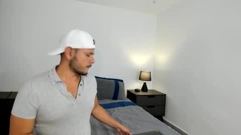 Nate Ocean online show from February 1, 3:14 am