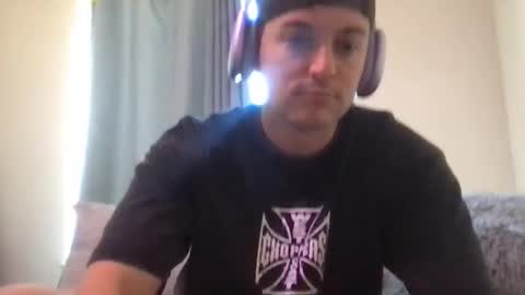 natetheexplorer online show from April 3, 6:48 pm