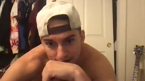 natetheexplorer online show from October 25, 2:01 am