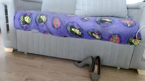 nath_dawson online show from April 11, 11:25 am