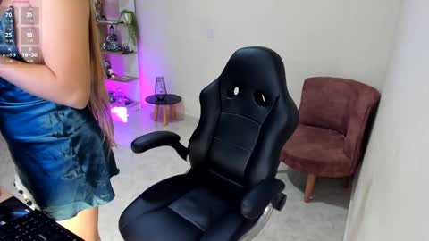 NATHALIE online show from February 5, 12:20 pm