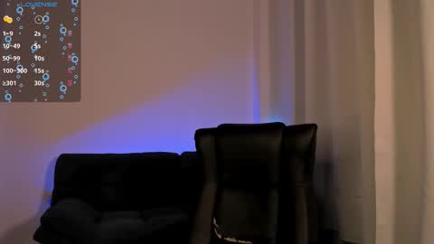 Snapshot of nathan_blake_ chatting on October 20, 11:10 pm Nathan online show from October 20, 11:10 pm