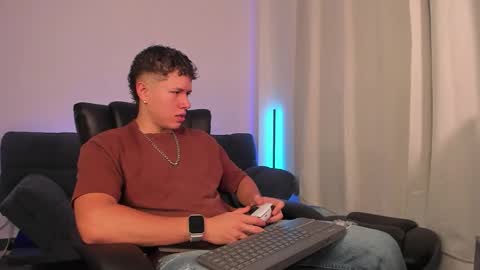 Snapshot of nathan_blake_ chatting on September 27, 7:11 pm Nathan online show from September 27, 7:11 pm