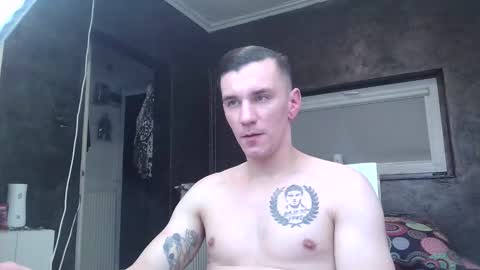 nathann92 online show from November 28, 11:01 pm