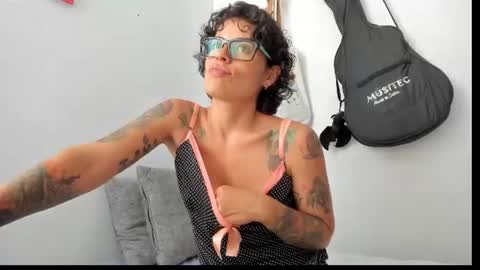 natt_op online show from July 28, 7:39 pm