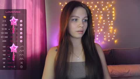 Snapshot of nature_starlight chatting on February 5, 10:30 am Eva online show from February 5, 10:30 am