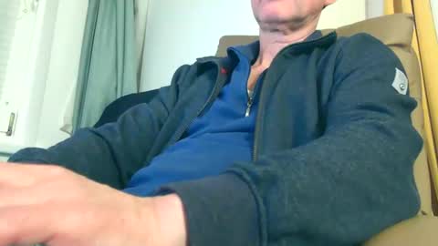 naturista25 online show from November 4, 8:21 pm