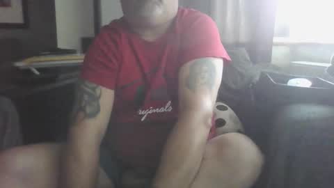 naturistmale45 online show from October 6, 3:52 pm