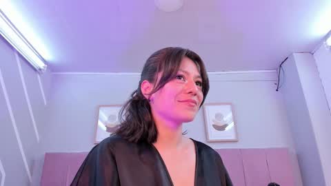 natybliss online show from March 19, 5:35 am