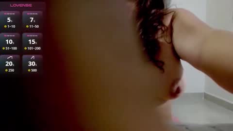 naty online show from March 16, 10:52 am