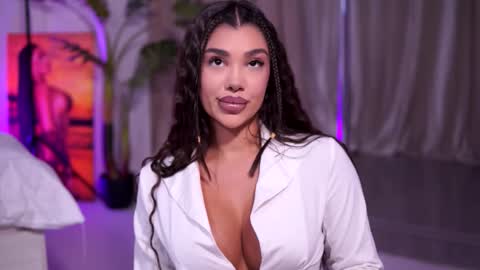 Naty online show from February 22, 7:49 pm