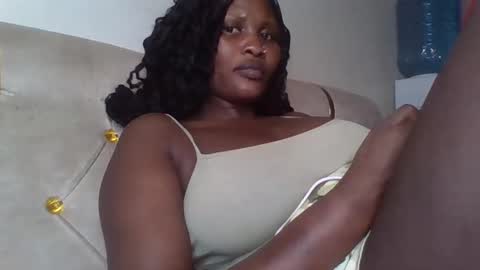 naughty8779 online show from November 23, 9:24 pm