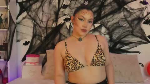 HAPPY HOUR online show from October 28, 11:06 pm