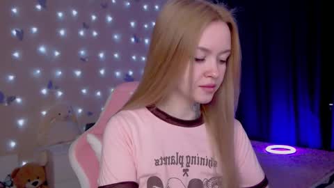 Mable online show from February 28, 2:26 am