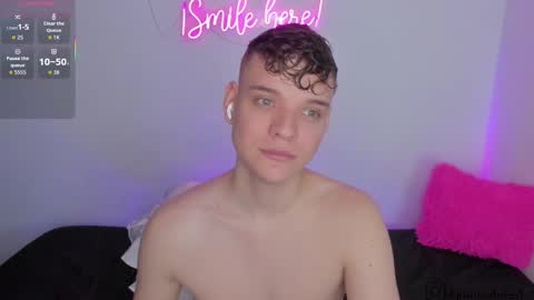 Noah online show from March 15, 3:22 am