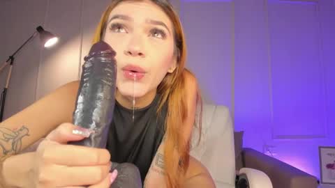 Angel online show from April 10, 2:11 pm