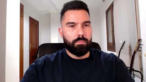 Tom online show from October 15, 9:43 am