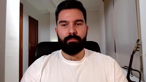 Tom online show from November 3, 11:33 am