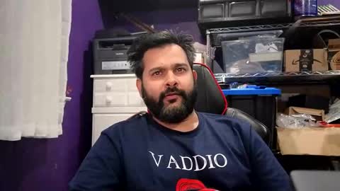 sakhtlaundaz online show from November 25, 4:55 am