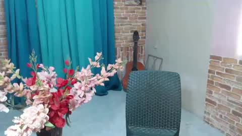 kathy online show from February 7, 10:52 pm