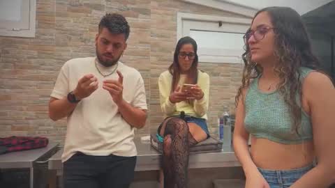 ANDREA STEPH  MIKE online show from September 11, 10:05 am