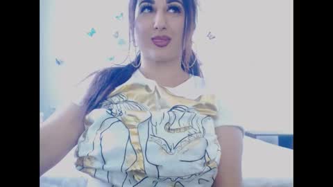 Snapshot of naughtymaya4you chatting on September 19, 10:19 am naughtymaya4you online show from September 19, 10:19 am
