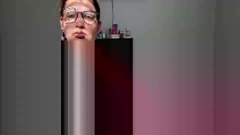 naughtynadia52 online show from December 22, 5:42 pm