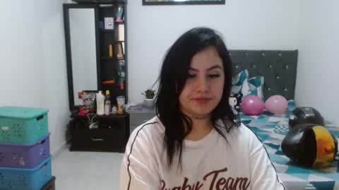 naughtyplayass online show from April 16, 8:09 pm