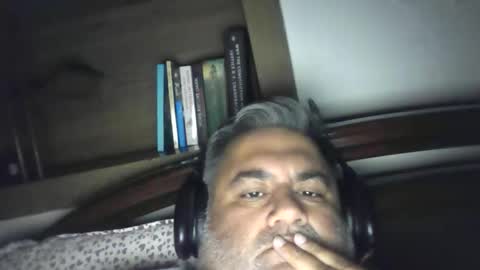 nav7576 online show from April 17, 8:44 pm