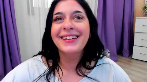 Eliza online show from March 31, 1:44 pm