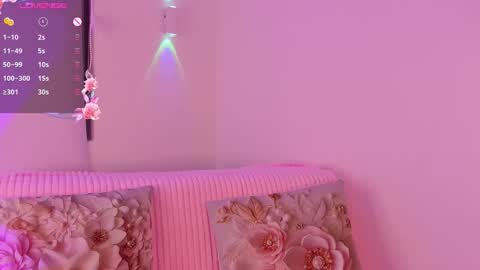 Naye  online show from February 11, 3:43 am