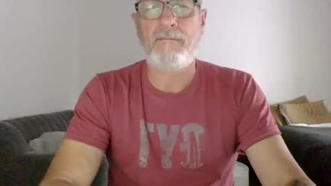 neckdown12 online show from February 20, 9:06 pm