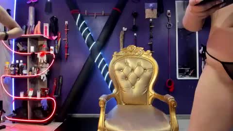 Camille online show from October 30, 5:19 am