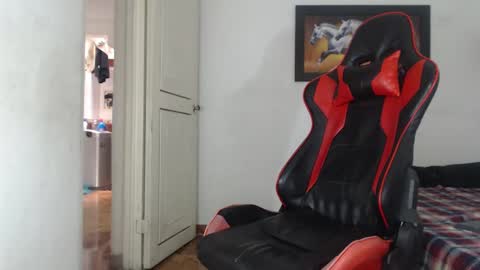 negritomeloso_k18 online show from September 12, 2:41 pm