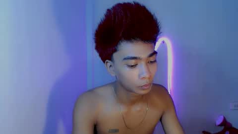 neil_asian69 online show from November 14, 12:24 am