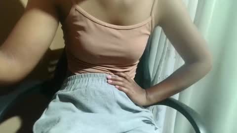 nelia_84 online show from March 1, 1:43 am