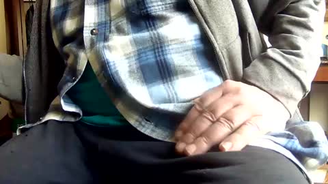 Snapshot of neohiom4f chatting on January 20, 6:21 pm neohiom4f online show from January 20, 6:21 pm