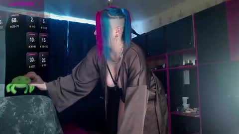 Ada online show from February 21, 1:58 pm