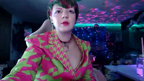 NerdySquirty online show from May 24, 6:09 am