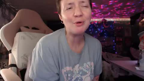 NerdySquirty online show from April 5, 8:00 am