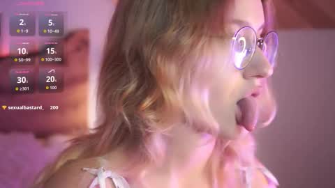 Nerissa online show from October 16, 9:46 pm