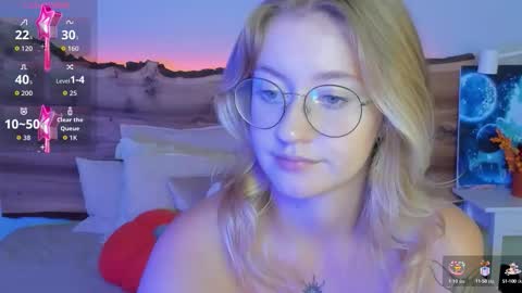 Nerissa online show from September 18, 8:13 pm