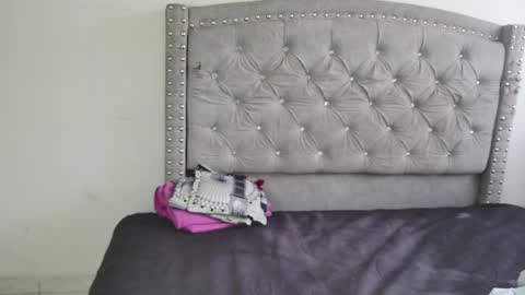 nesuko_kamado online show from October 24, 5:47 pm