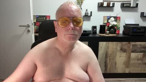 nettermann1968 online show from November 11, 4:36 am