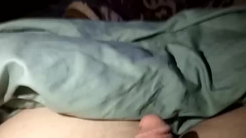 Snapshot of neverseentthatb4 chatting on December 12, 11:28 am Matt online show from December 12, 11:28 am