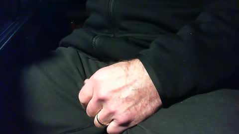 nevrsaynevr2000 online show from January 6, 3:29 pm