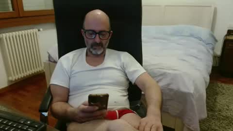 simi online show from March 7, 7:58 pm