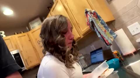 newcouple0911 online show from April 20, 2:25 am