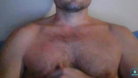 Snapshot of newtyguy90 chatting on January 12, 6:28 am newtyguy90 online show from January 12, 6:28 am